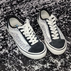 Vans Women's Black and White Leopard Sneakers